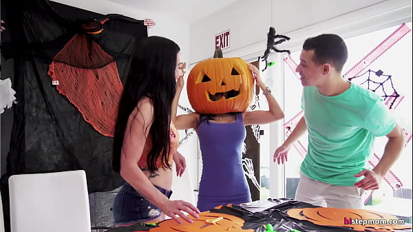 Stepmom’s Head Stucked In Halloween Pumpkin, Stepson Helps With His Big Dick! – Tia Cyrus, Johnny