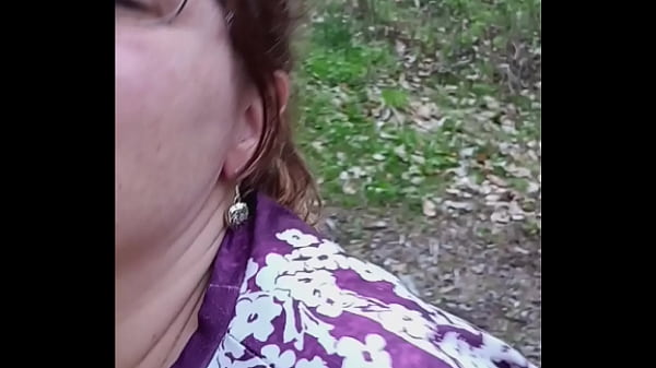 Nicebigddd fucking in the woods