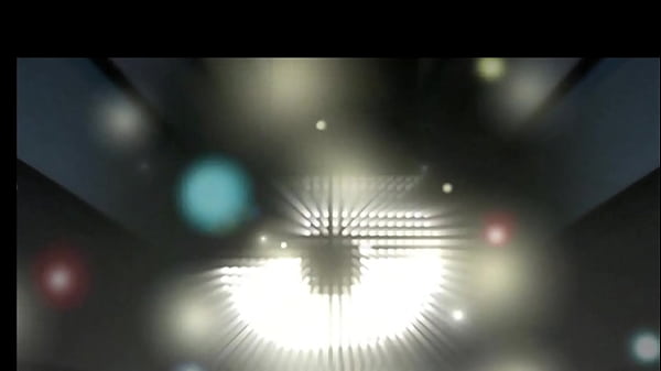 Solo blonde milf masturbates in public and cums !